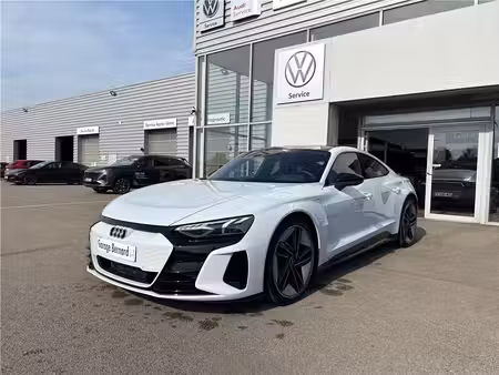 Audi e-tron quattro