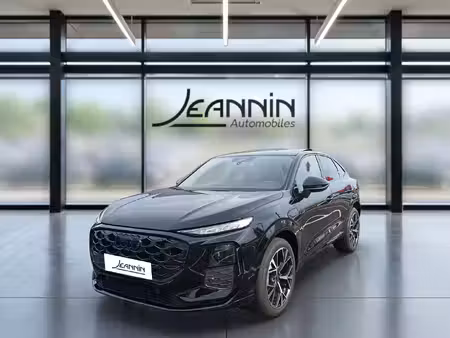 Audi Q3 1.5 S line