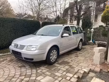 Volkswagen Variant 2.3 Highline