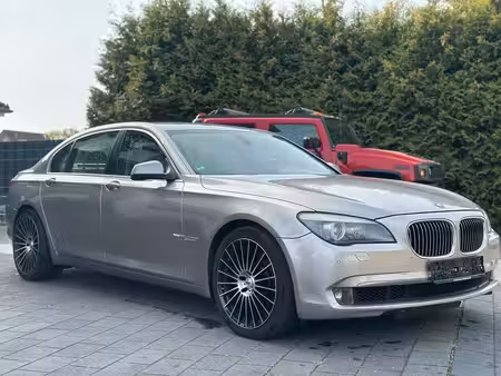 BMW Série 7 740i 3.0 326