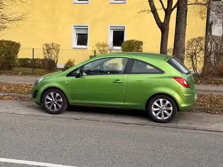 Opel Corsa 1.4 87 Top