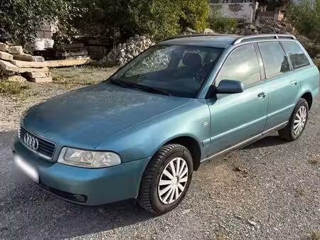Audi A4 1.8 125