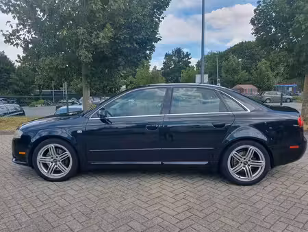 Audi A4 2.0 TFSI 200