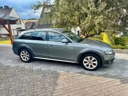 Audi A4 2.0 TDI 143 quattro