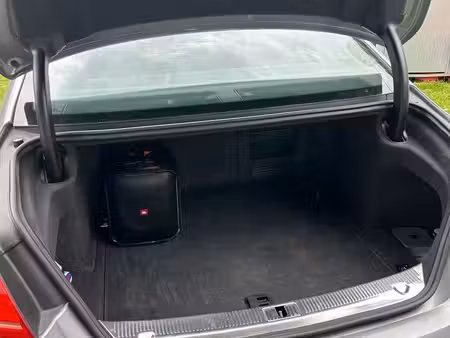 Audi A8 V8 4.2 quattro