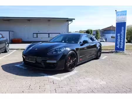 Porsche Panamera GTS V8 4.0 460 4x4