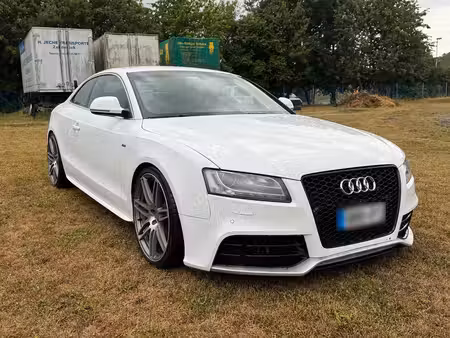 Audi A5 V6 3.0 TDI 240 S line quattro