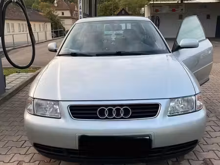 Audi A3 1.6 101