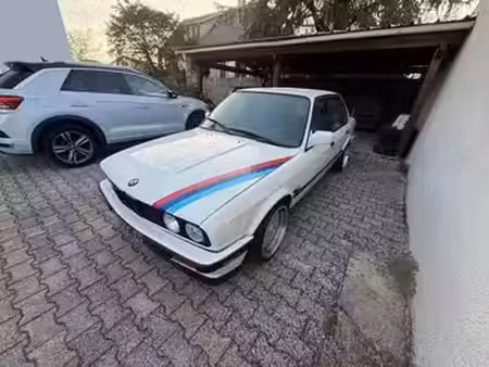 BMW Série 3 320i 2.0 150