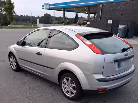 Ford Focus 1.4 80