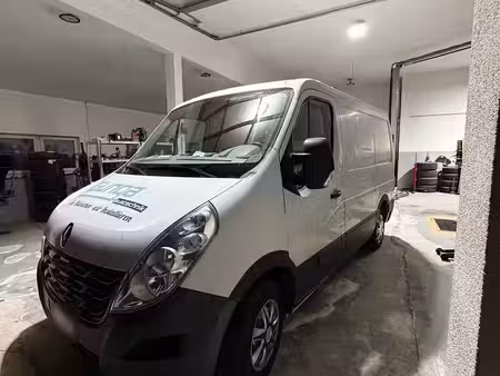 Renault Master 2.3