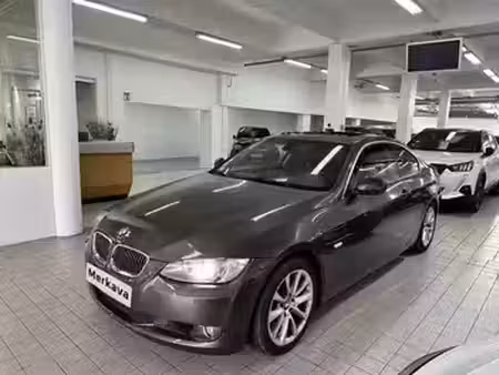 BMW Série 3 325d 3.0 197 Confort