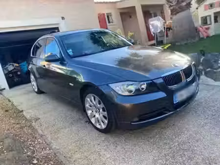 BMW Série 3 325d 3.0 197 Luxe