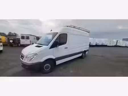 Mercedes-Benz Sprinter 313 2.1 129