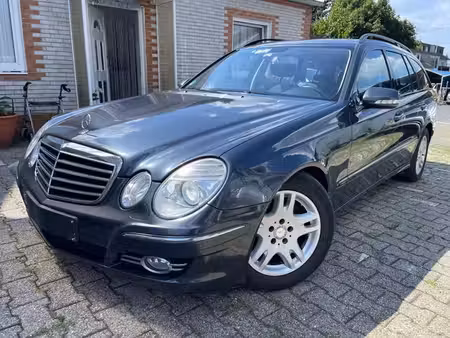 Mercedes-Benz Classe E E 320 V6 3.0 CDI 224 Classic 4Matic