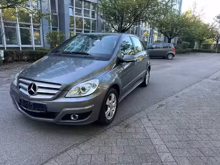 Mercedes-Benz Classe B B 200 2.0 136