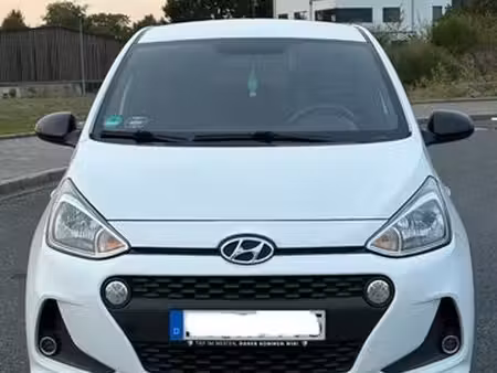 Hyundai i10 1.2 87 Uefa Euro