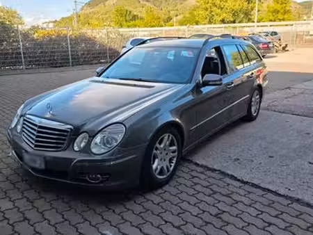 Mercedes-Benz Classe E E 280 V6 3.0 CDI 190