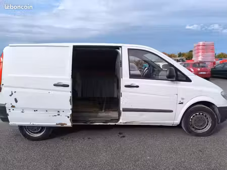 Mercedes-Benz Vito 109 116