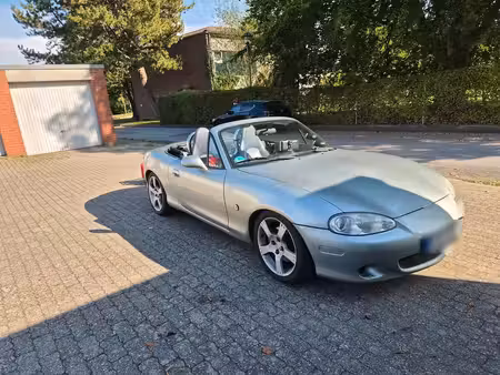 Mazda MX5 1.6 110
