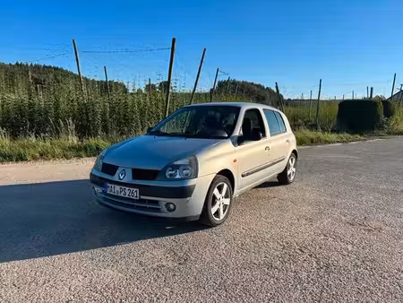 Renault Clio 1.2 75