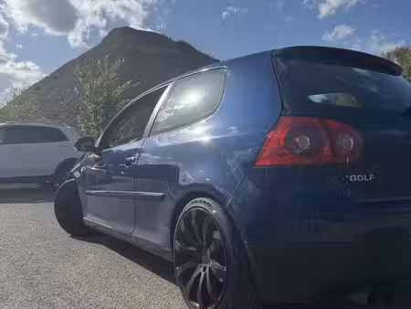 Volkswagen Golf 2.0 FSI 150 Confortline