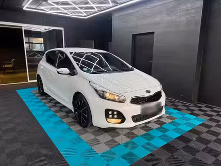 Kia Ceed GT 1.6 CRDi 136