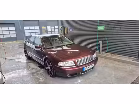 Audi A8 V6 2.8 193