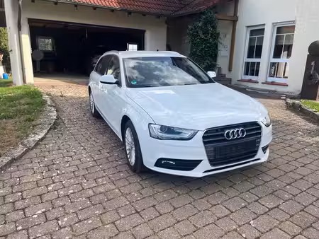 Audi A4 2.0 TDI 143 Ambiente