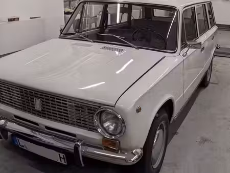 Lada 1200 