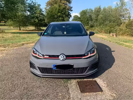 Volkswagen Golf GTI TCR 2.0 TSI 290 Performance