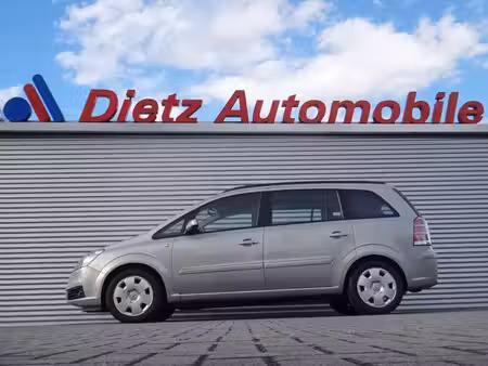 Opel Zafira 2.2 150 Cosmo