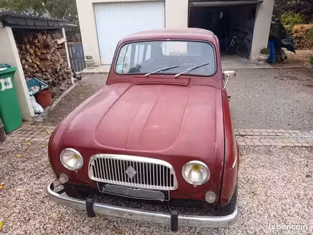 Renault R4 4L