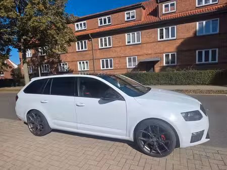 Škoda Octavia RS 2.0 TDI 184