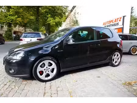 Volkswagen Golf GTI 2.0 200