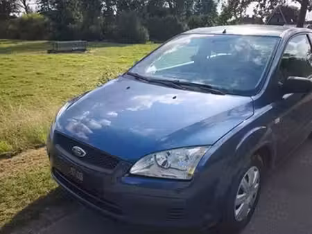 Ford Focus 1.6 100 Ambiente