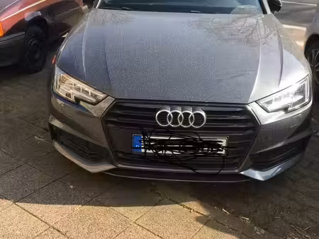 Audi A4 2.0 TDI 150 S line