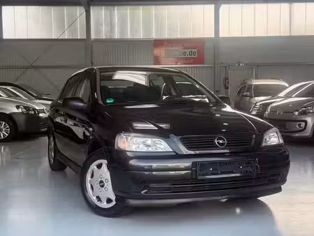 Opel Astra 1.6 75