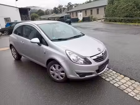 Opel Corsa 1.2 75