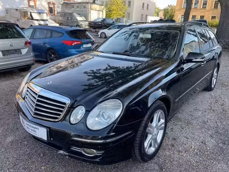 Mercedes-Benz Classe E E 200