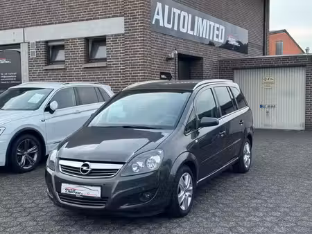Opel Zafira 1.8 140 Design Edition
