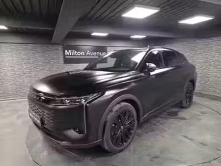 Omoda C9