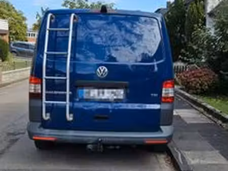 Volkswagen Transporter T5 2.0 TDI 84