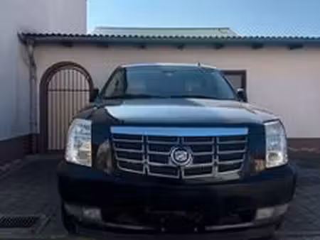 Cadillac Escalade V8 6.2 409