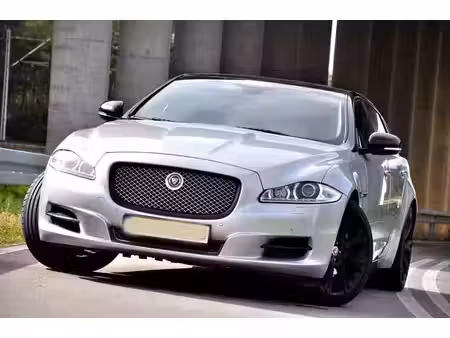 Jaguar XJ V6 3.0 275 Portfolio
