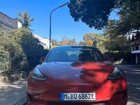 Tesla Model 3 Standard Plus 325