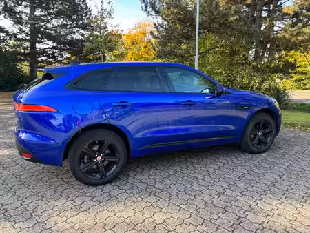 Jaguar F-Pace P250 2.0 249 R-Dynamic Black 4x4