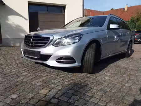Mercedes-Benz Classe E E 220 2.1 CDI 170