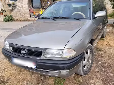Opel Astra 1.7 82