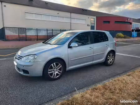 Volkswagen Golf 1.9 TDI 105